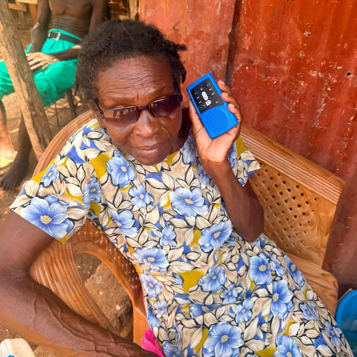 Give a Creole Solar Audio Bible